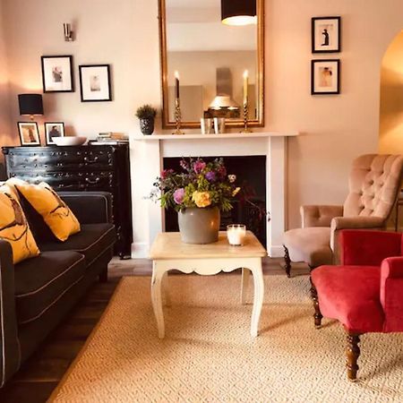 Pass The Keys Old Beams Luxury Style & Comfort In Town Centre Bakewell Εξωτερικό φωτογραφία