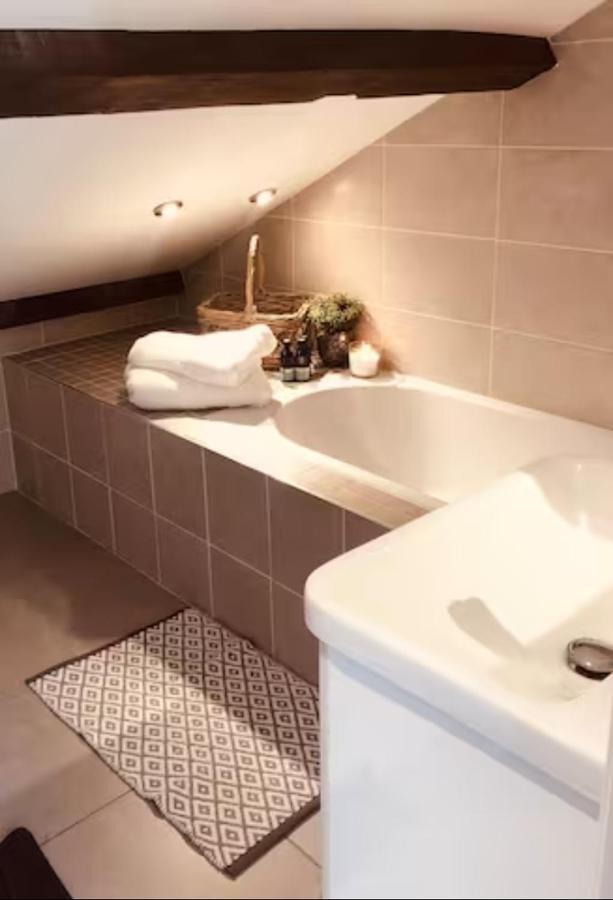 Pass The Keys Old Beams Luxury Style & Comfort In Town Centre Bakewell Εξωτερικό φωτογραφία
