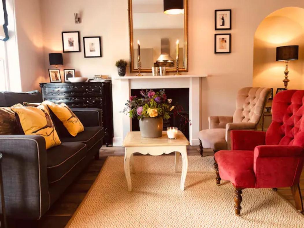 Pass The Keys Old Beams Luxury Style & Comfort In Town Centre Bakewell Εξωτερικό φωτογραφία